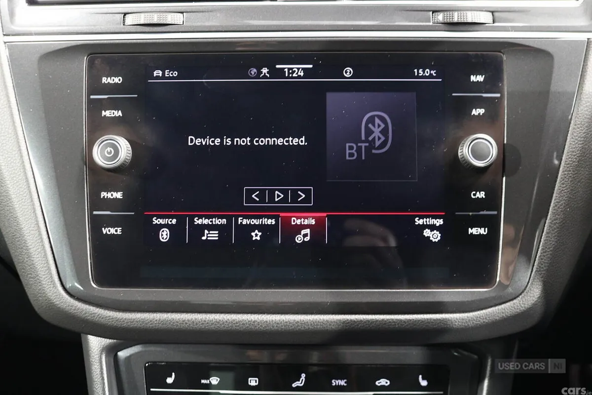 Volkswagen Tiguan SUV, Petrol, 2023, Blue