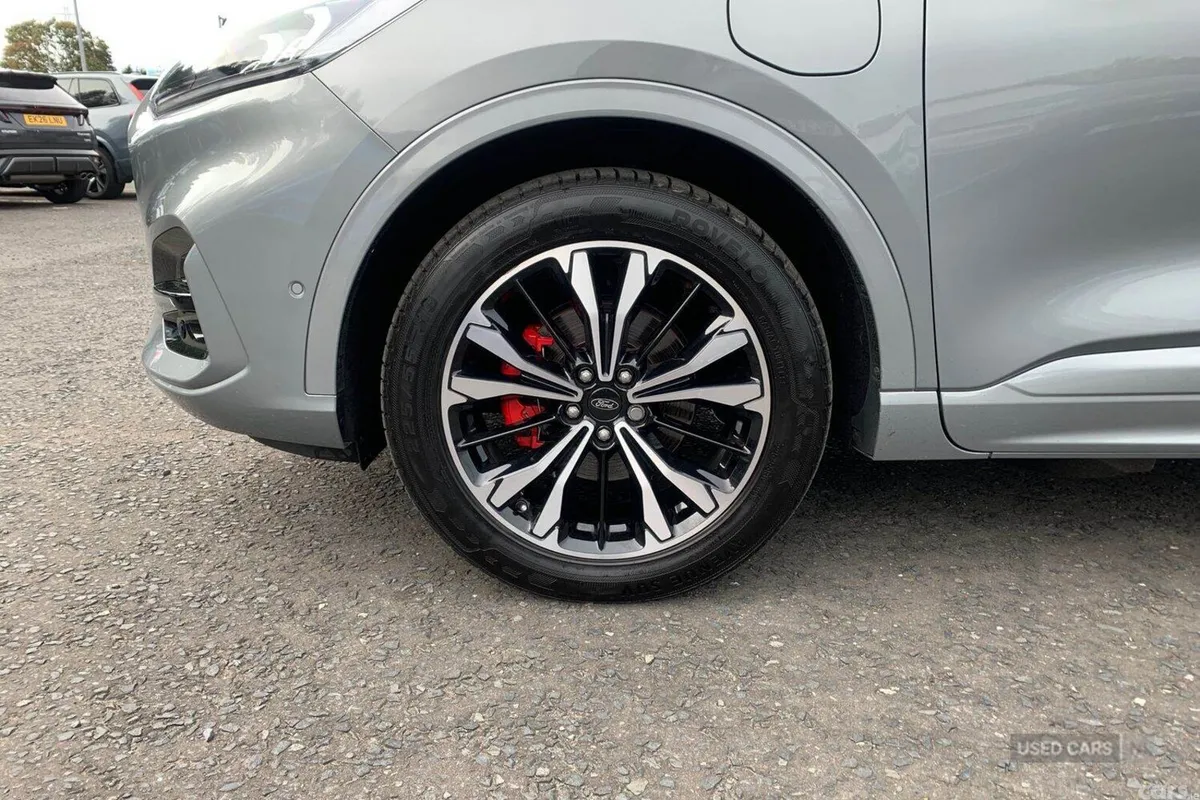 Ford Kuga SUV, Petrol Plug-in Hybrid, 2023, Silver