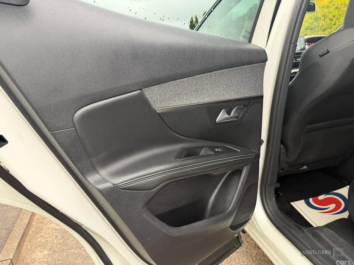 Peugeot 3008 SUV, Diesel, 2023, White