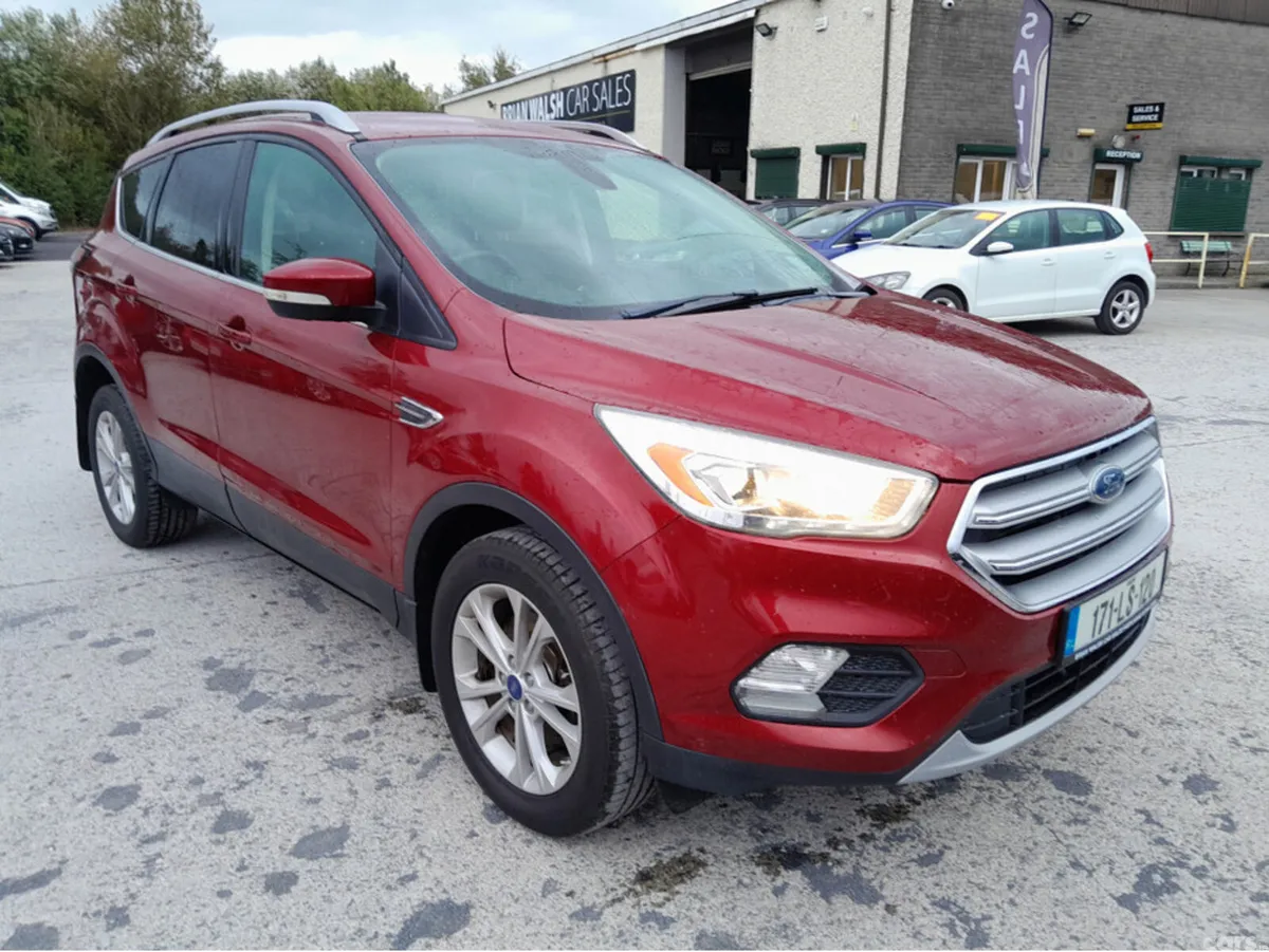 Ford Kuga Hatchback, Diesel, 2017, Red