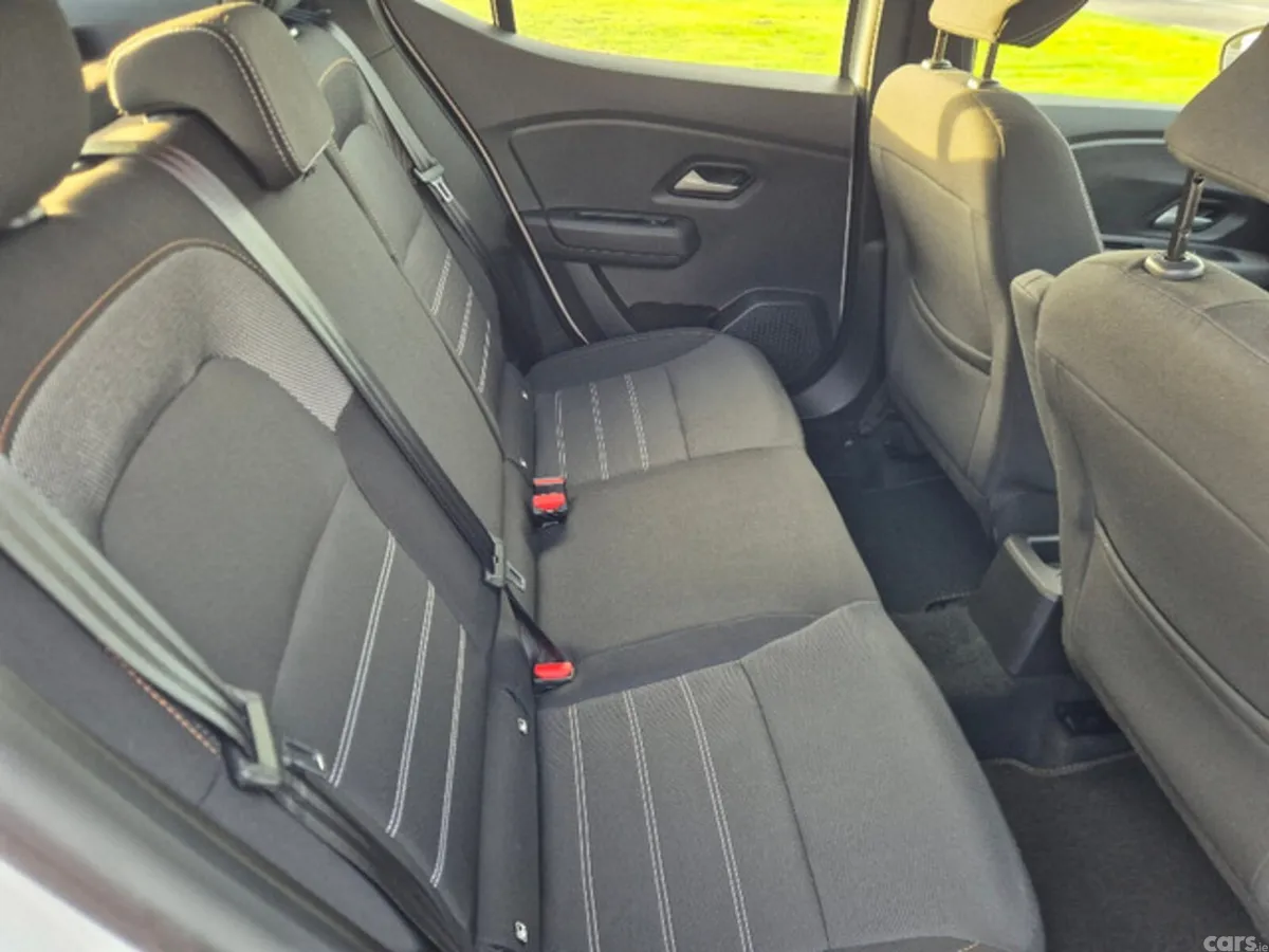 Dacia Sandero Hatchback, Petrol, 2023, White