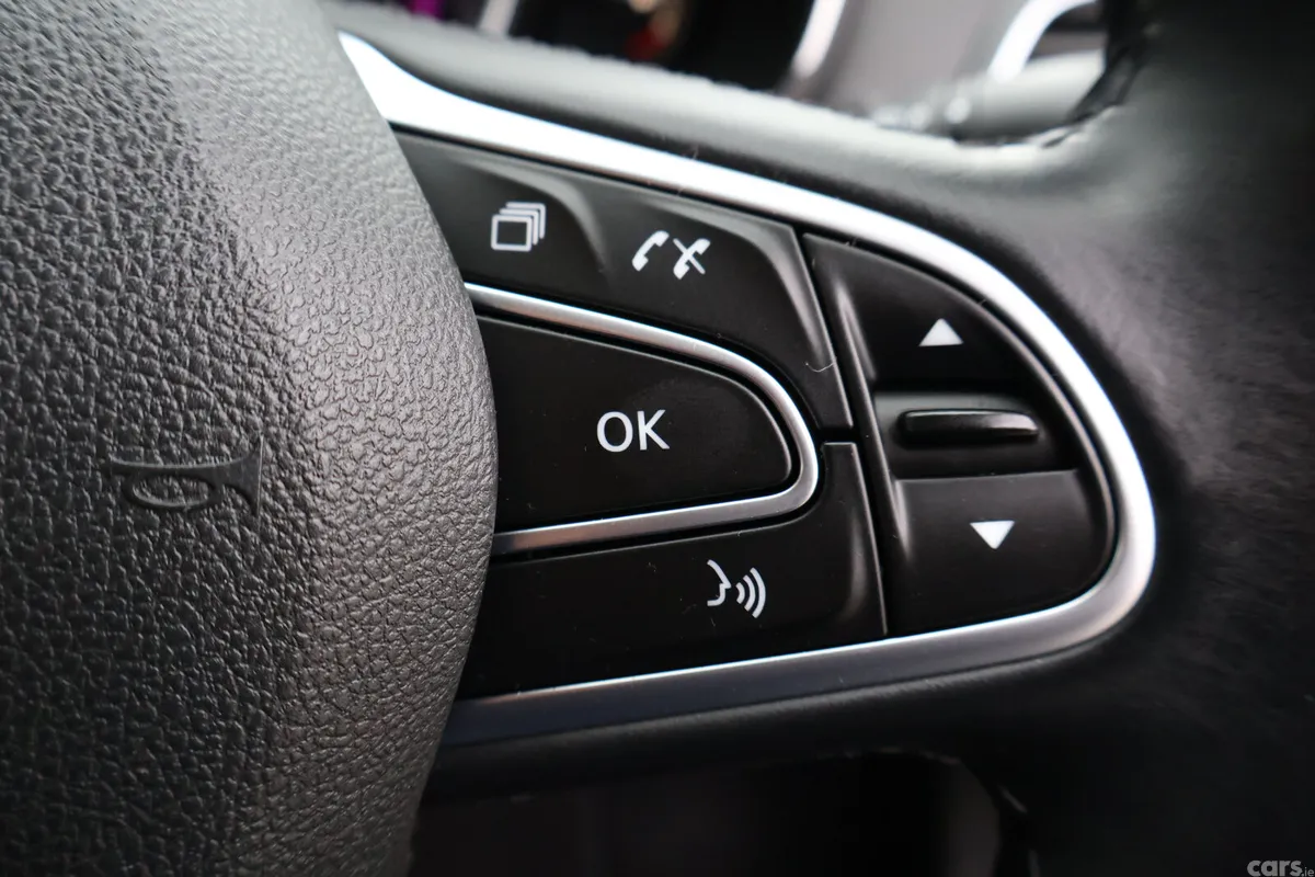 Renault Megane Saloon, Diesel, 2017, Silver