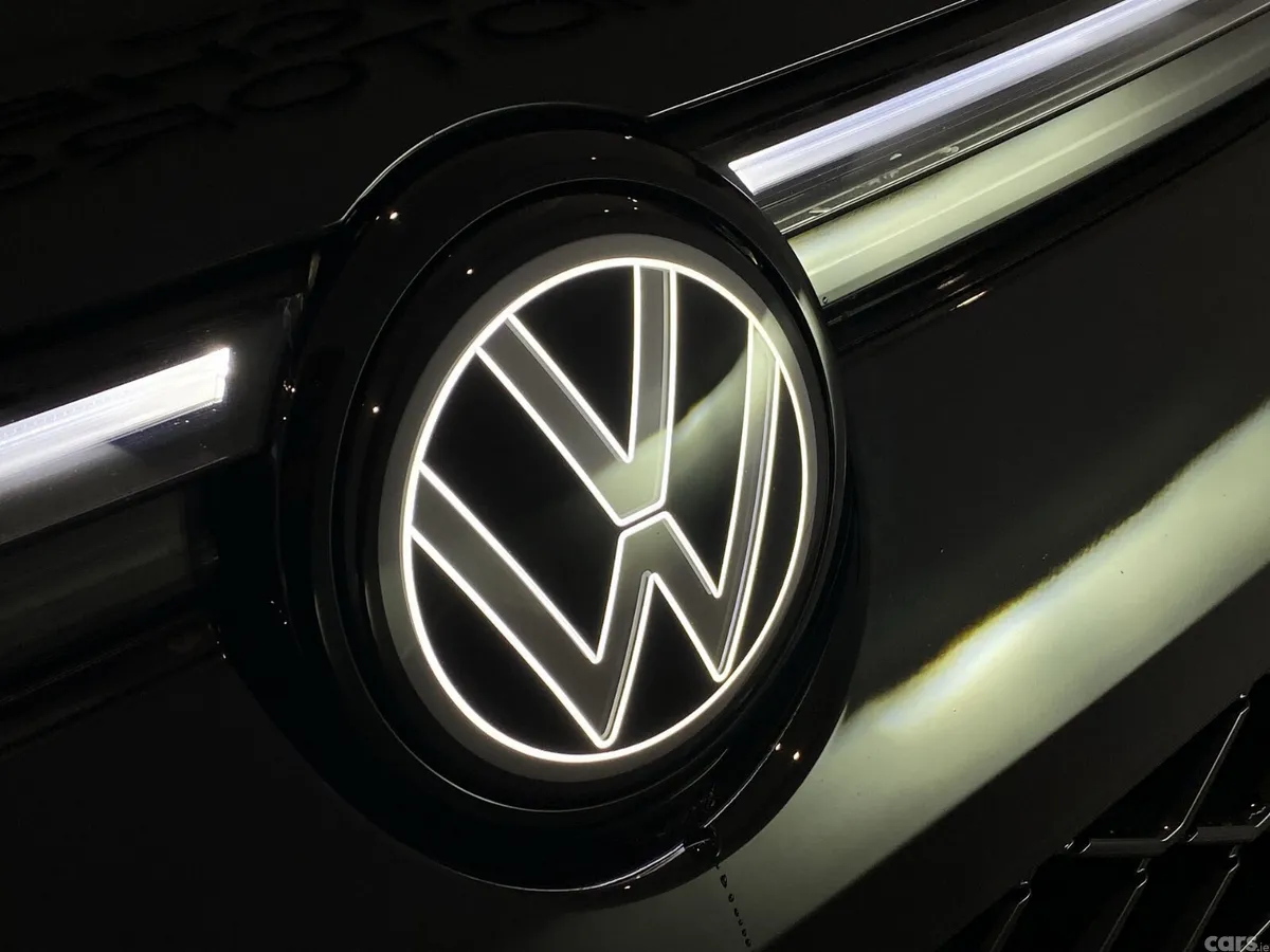 Volkswagen Tayron SUV, Petrol Hybrid, 2025, Black