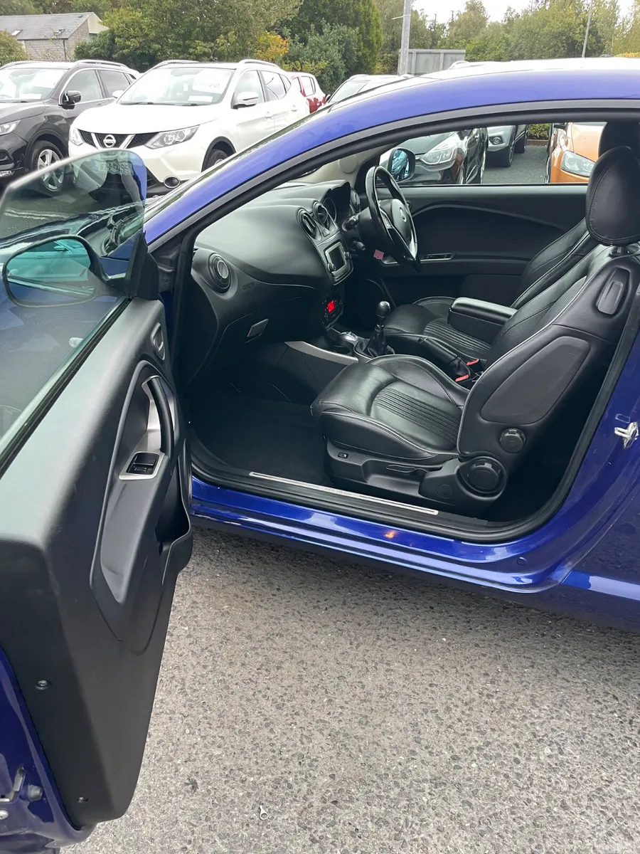 Alfa Romeo Mito MPV, Petrol, 2018, Blue