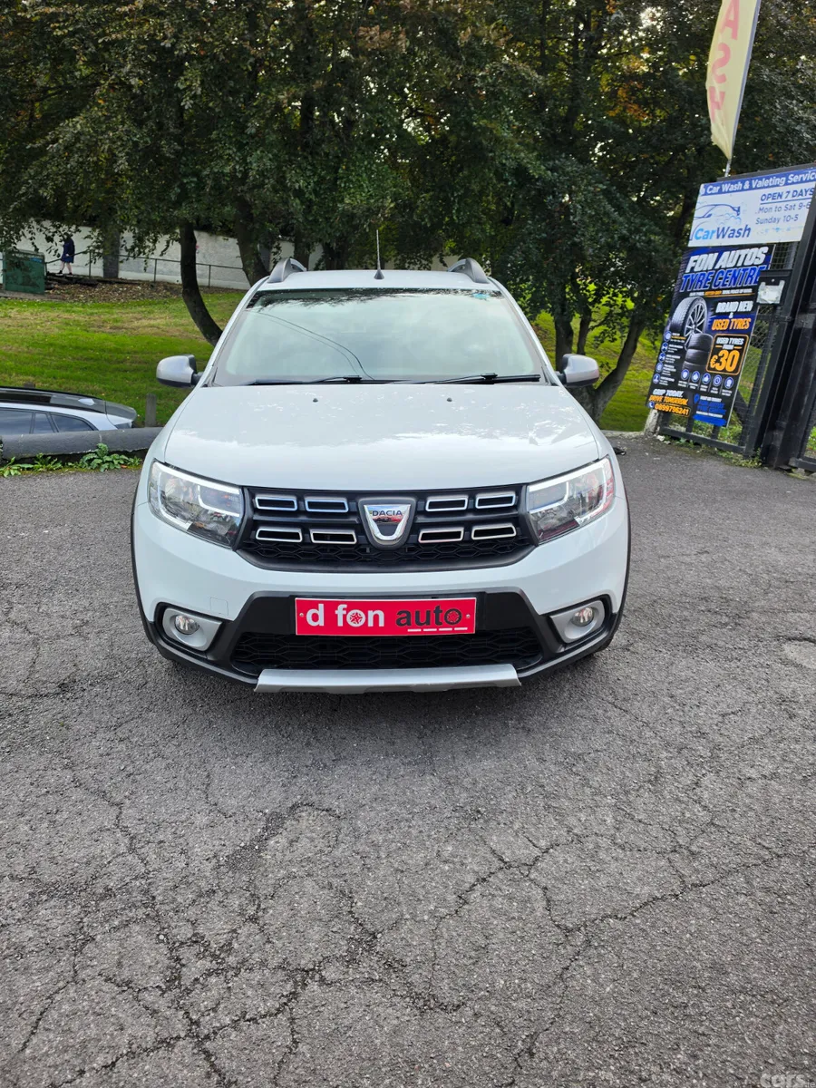 Dacia Sandero Stepway SUV, Petrol, 2017, White