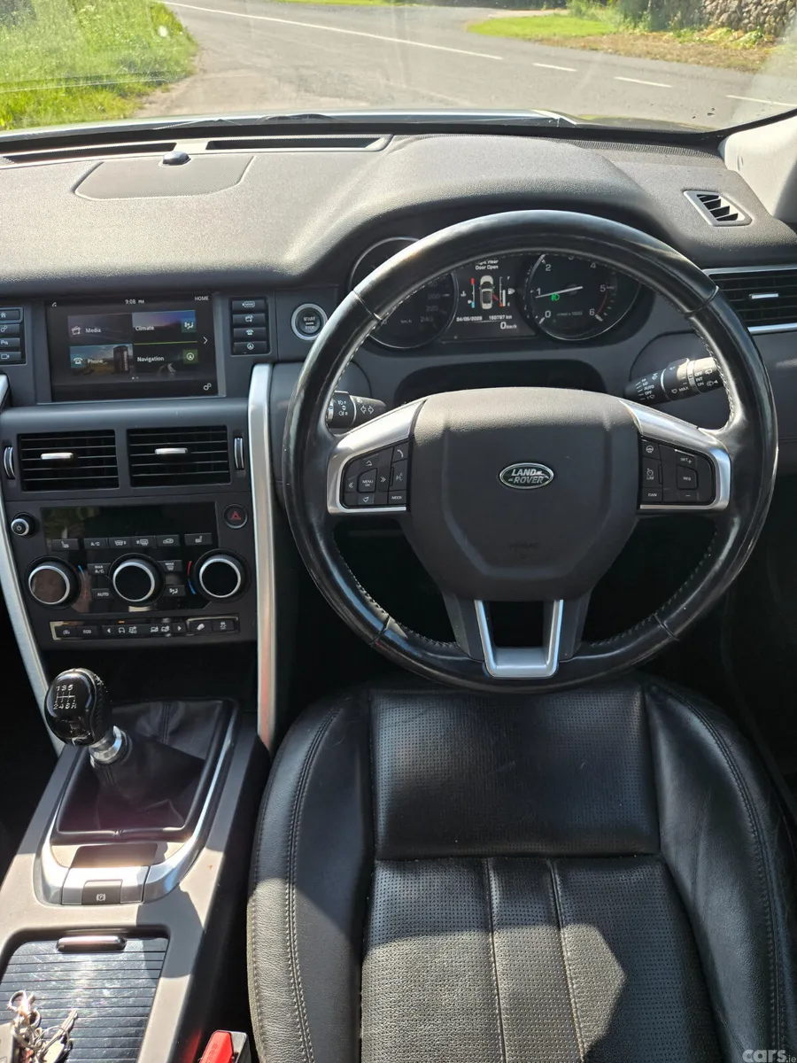 Land Rover Discovery SUV, Diesel, 2015, Gold
