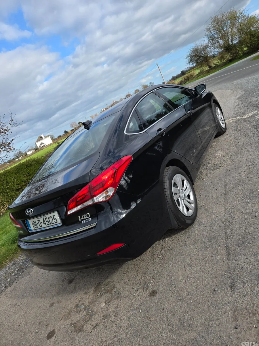Hyundai i40 Saloon, Diesel, 2019, Black