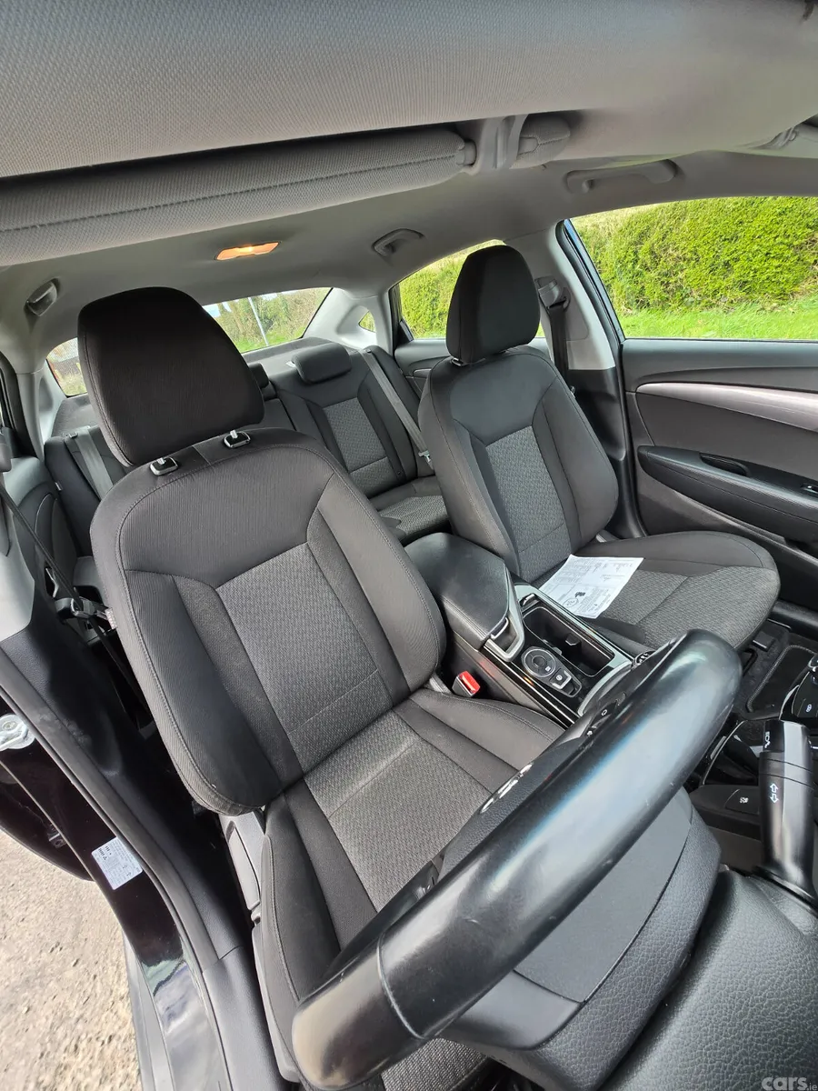 Hyundai i40 Saloon, Diesel, 2019, Black