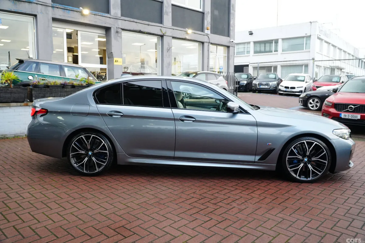 BMW 5-Series Saloon, Diesel, 2021, Blue