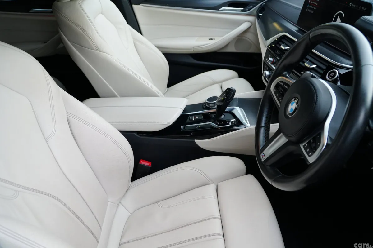 BMW 5-Series Saloon, Diesel, 2021, Blue