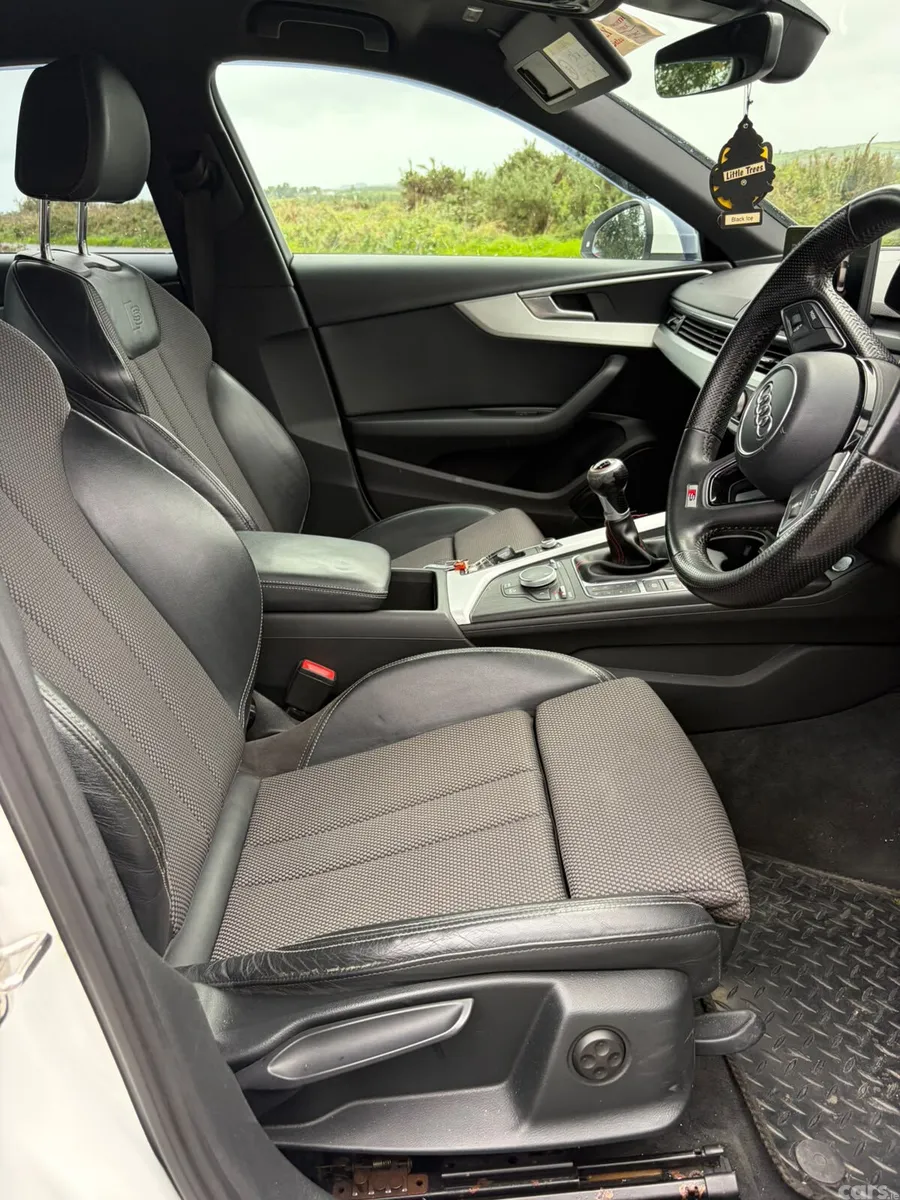 Audi A4 Saloon, Diesel, 2017, White