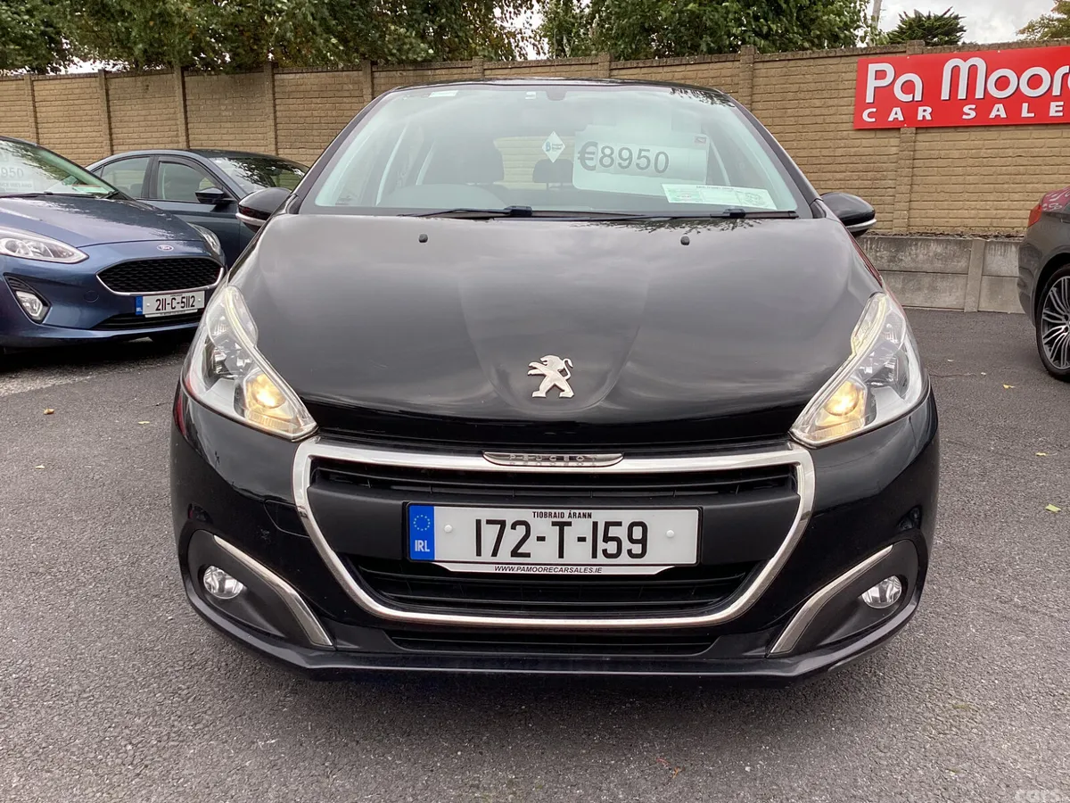 Peugeot 208 Hatchback, Diesel, 2017, Black