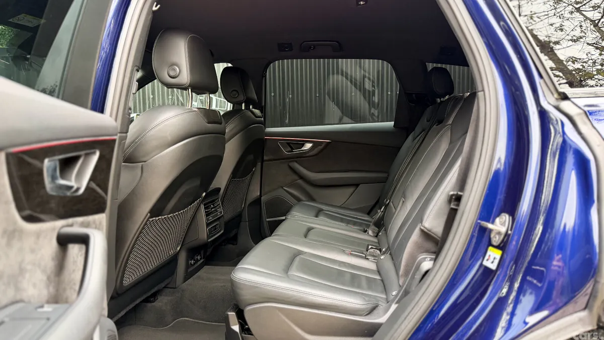 Audi Q7 SUV, Petrol Plug-in Hybrid, 2021, Blue