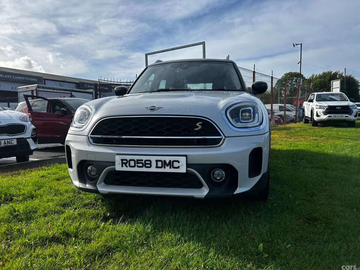 Mini Cooper SUV, Petrol Hybrid, 2021, Silver