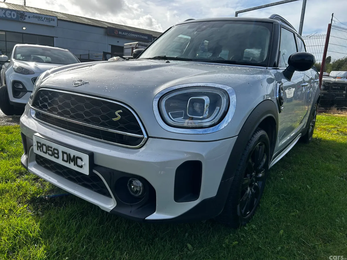 Mini Cooper SUV, Petrol Hybrid, 2021, Silver