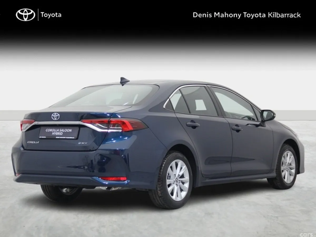 Toyota Corolla Saloon, Petrol Hybrid, 2027, 