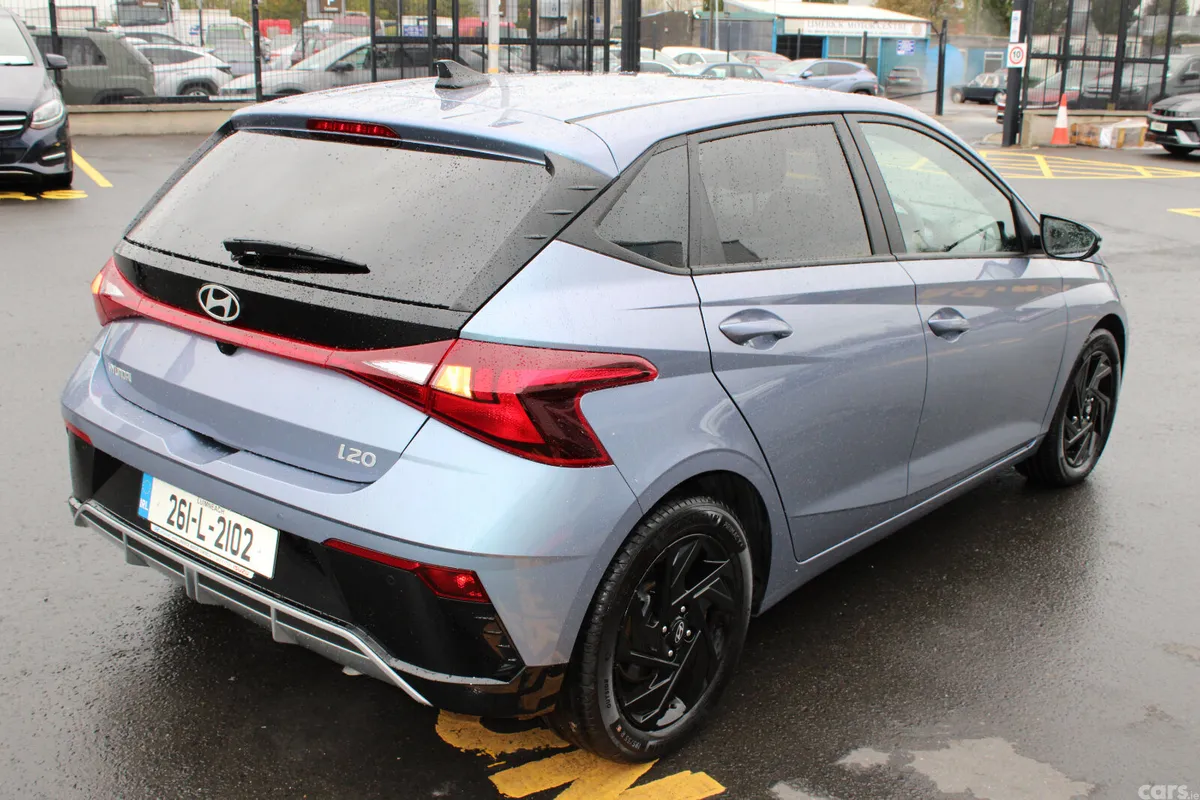 Hyundai i20 Hatchback, Petrol, 2026, Blue