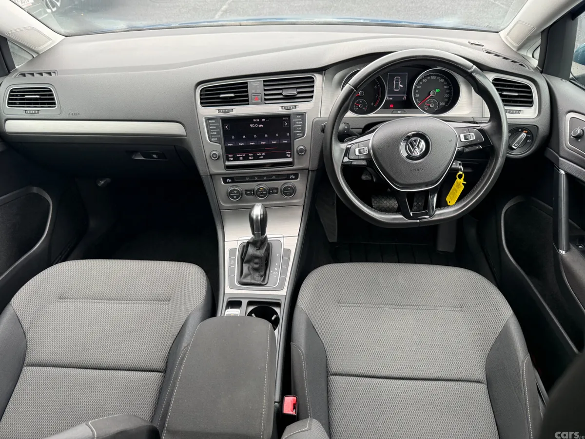 Volkswagen Golf Hatchback, Petrol, 2015, Blue