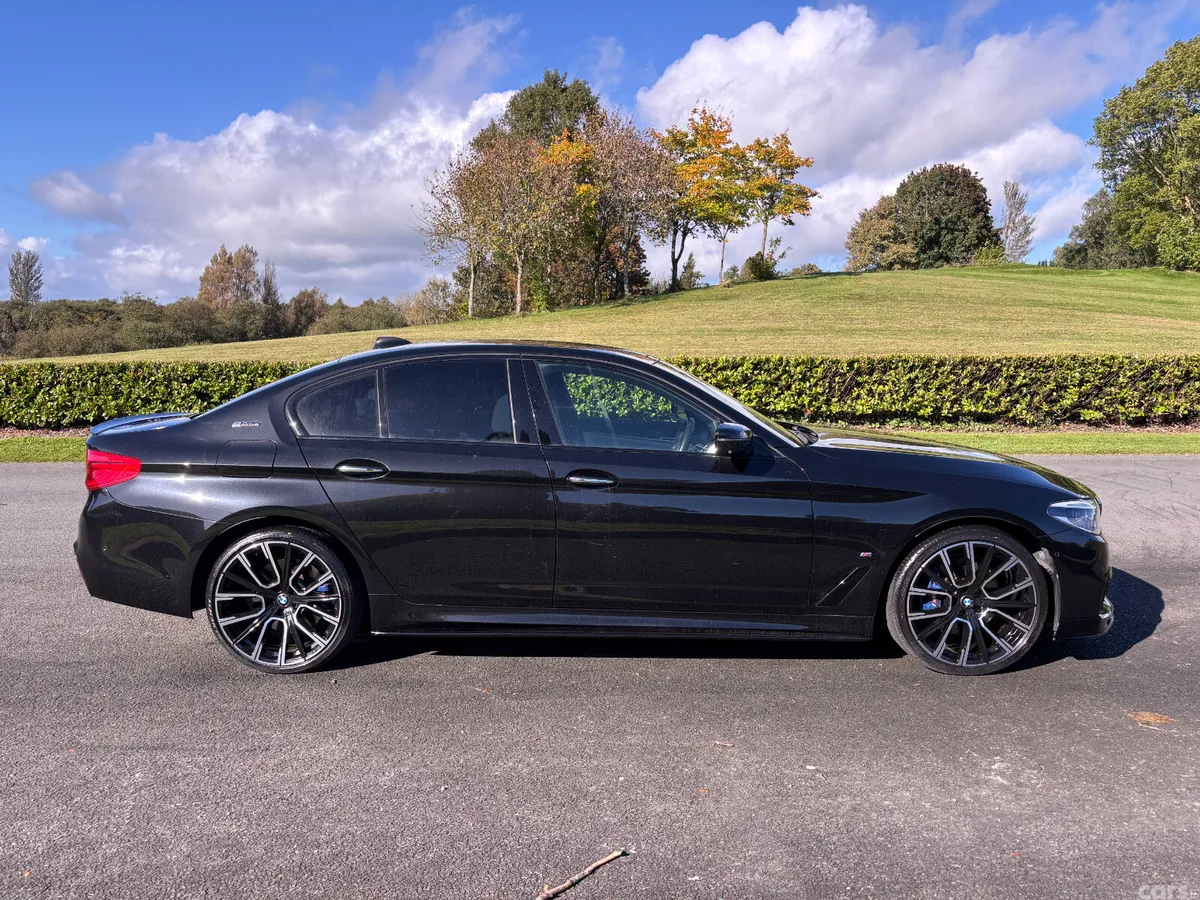 BMW 5-Series Hatchback, Petrol Hybrid, 2017, Black