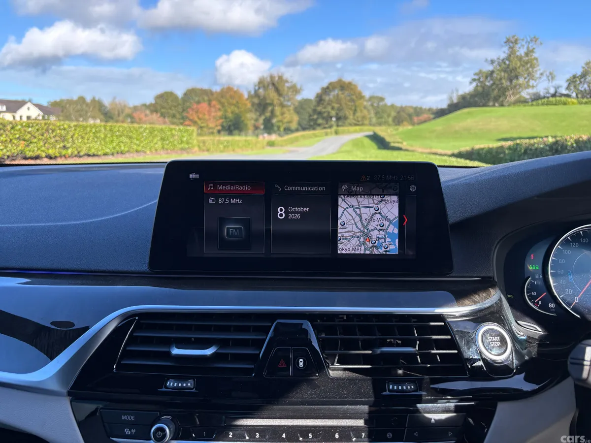 BMW 5-Series Hatchback, Petrol Hybrid, 2017, Black