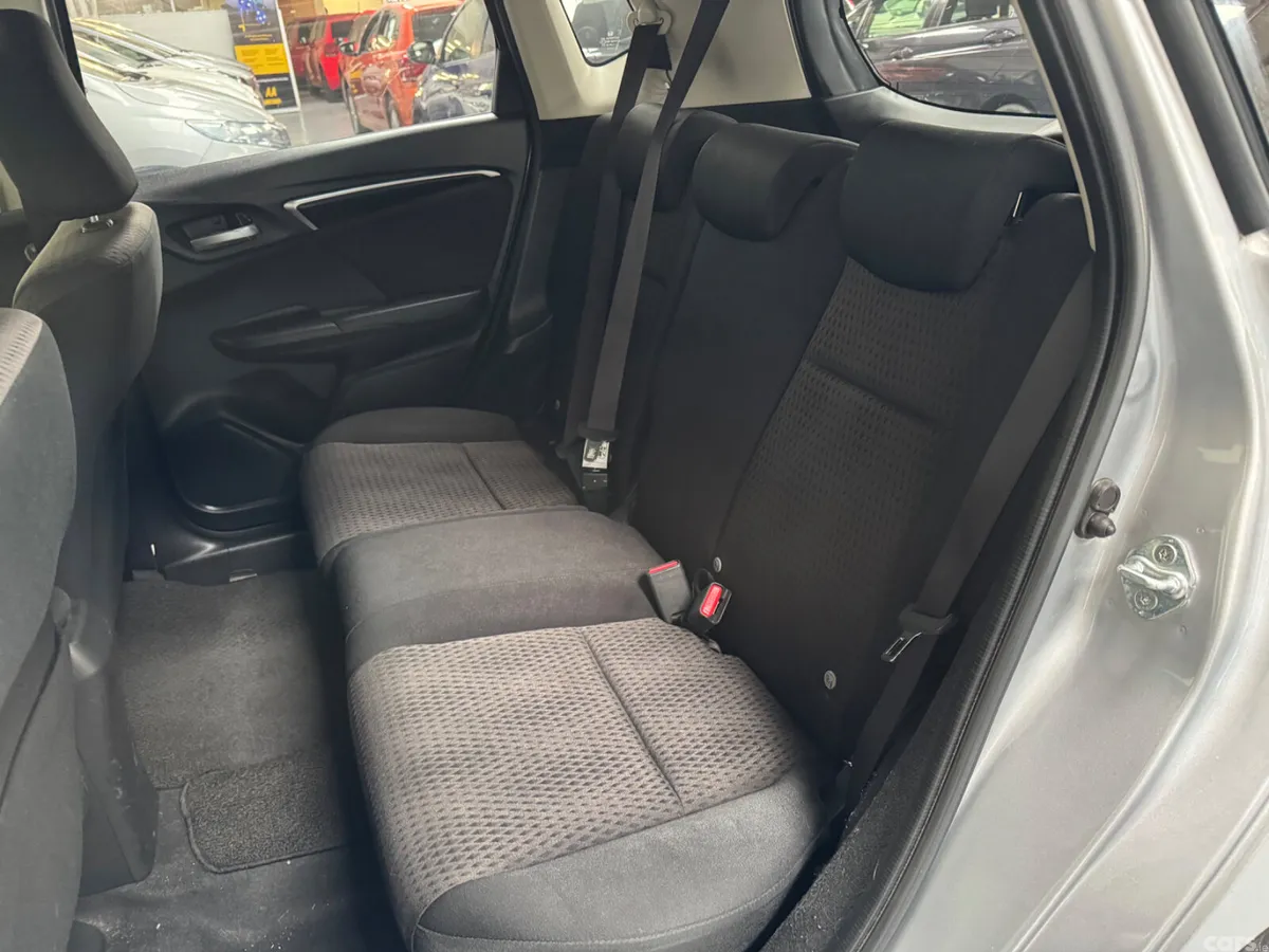 Honda Fit Hatchback, Petrol Hybrid, 2019, Silver