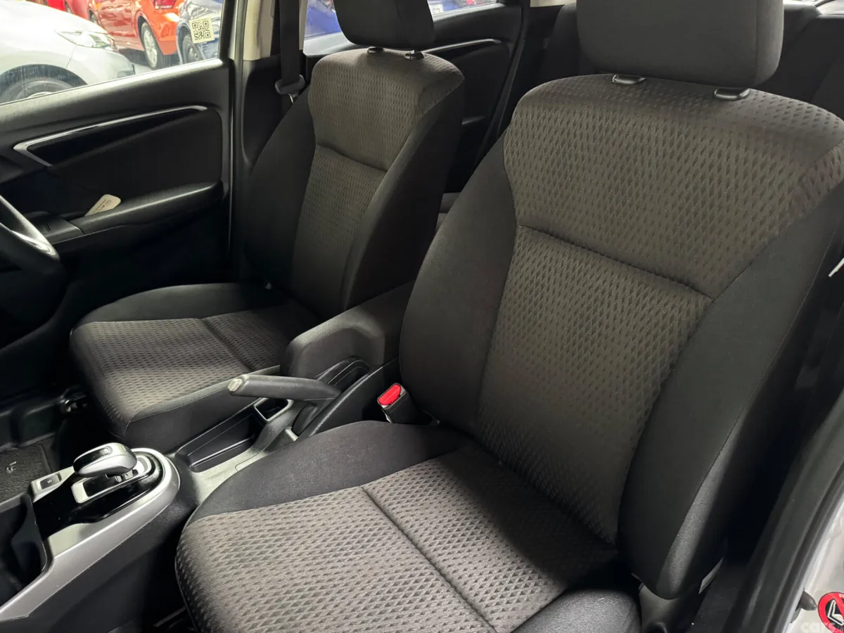 Honda Fit Hatchback, Petrol Hybrid, 2019, Silver