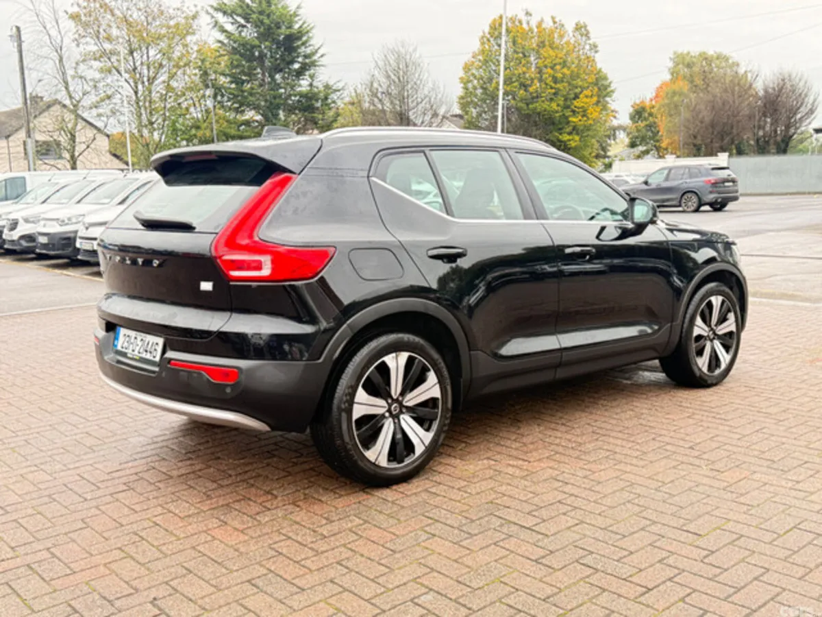 Volvo XC40 Estate, Petrol Plug-in Hybrid, 2023, Black