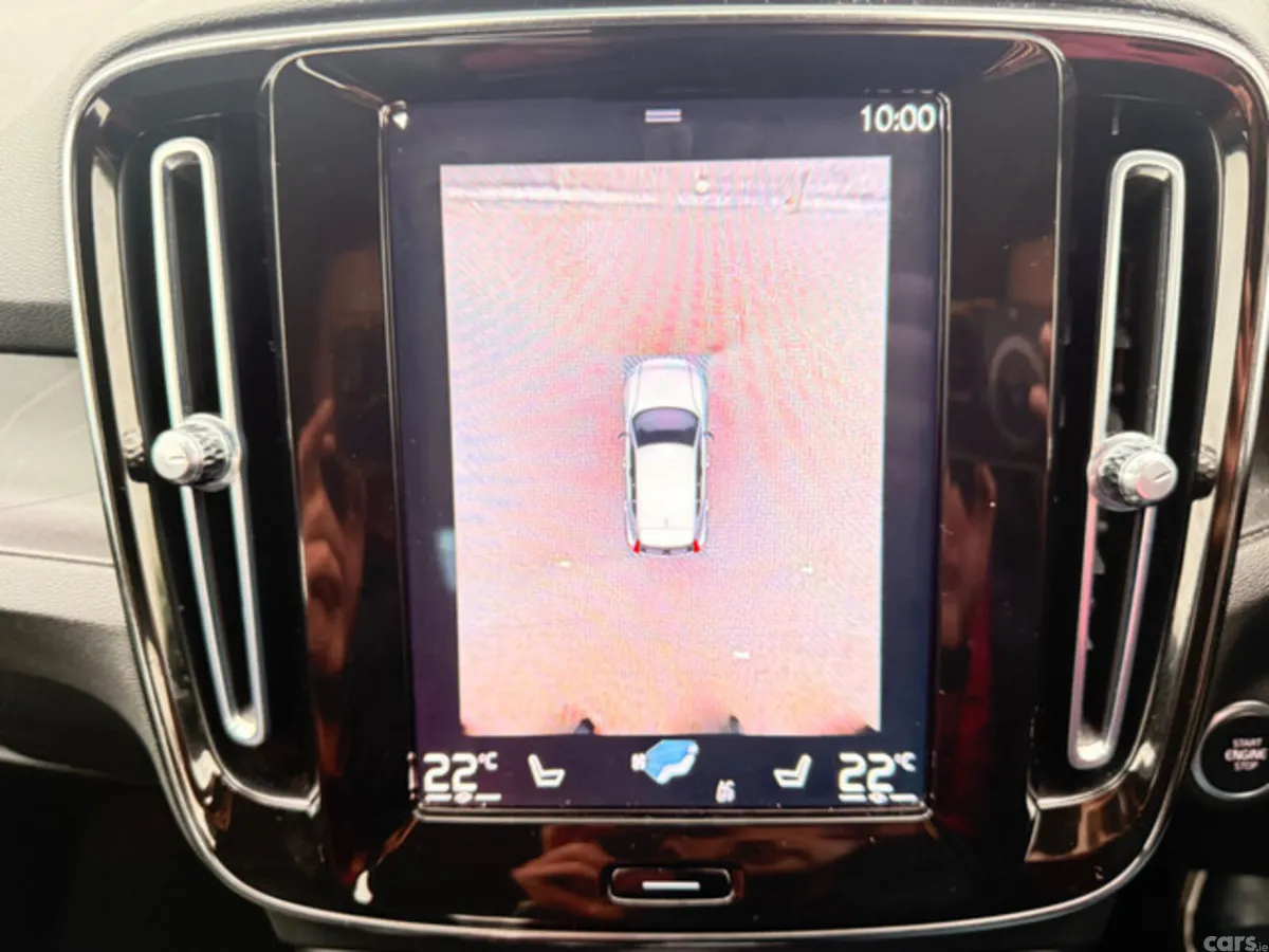 Volvo XC40 Estate, Petrol Plug-in Hybrid, 2023, Black
