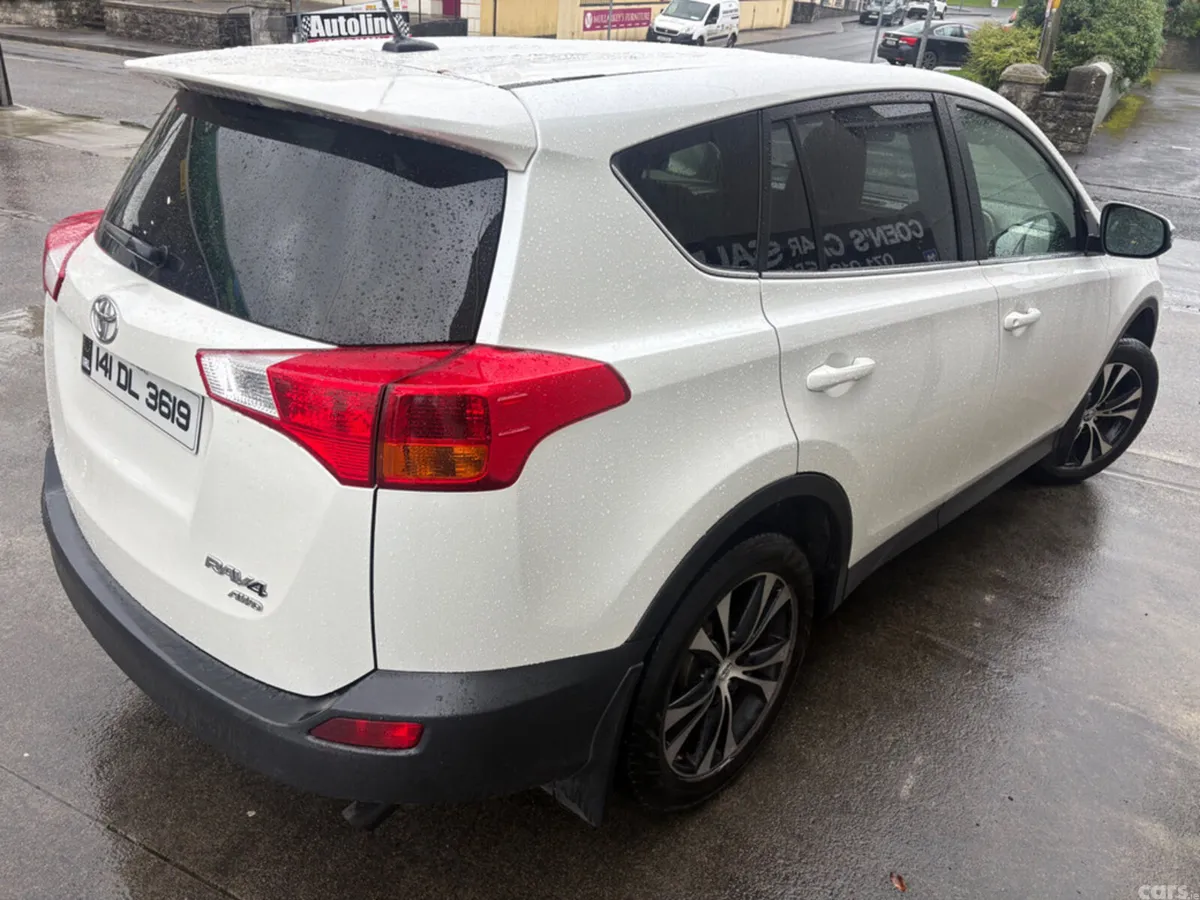 Toyota RAV4 SUV, Diesel, 2014, White