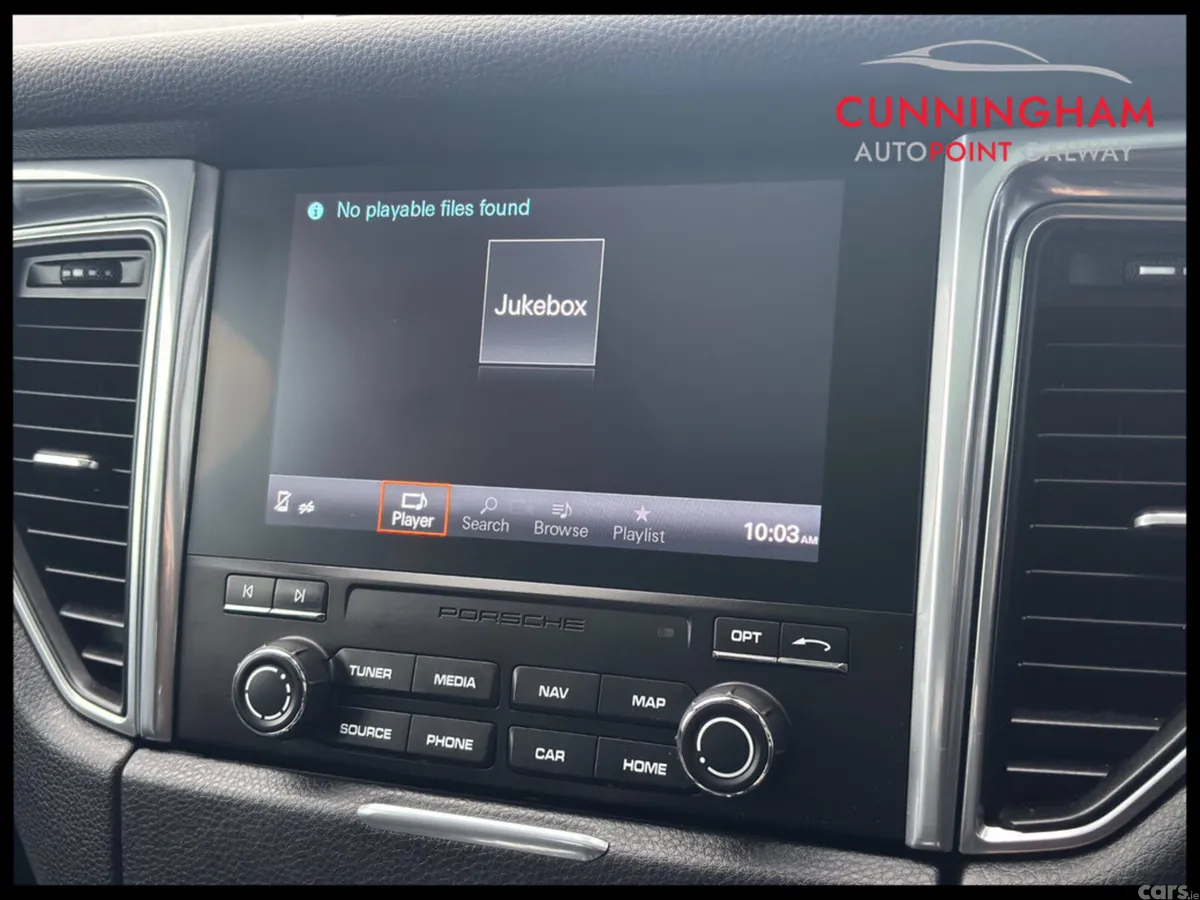 Porsche Macan SUV, Diesel, 2017, Silver