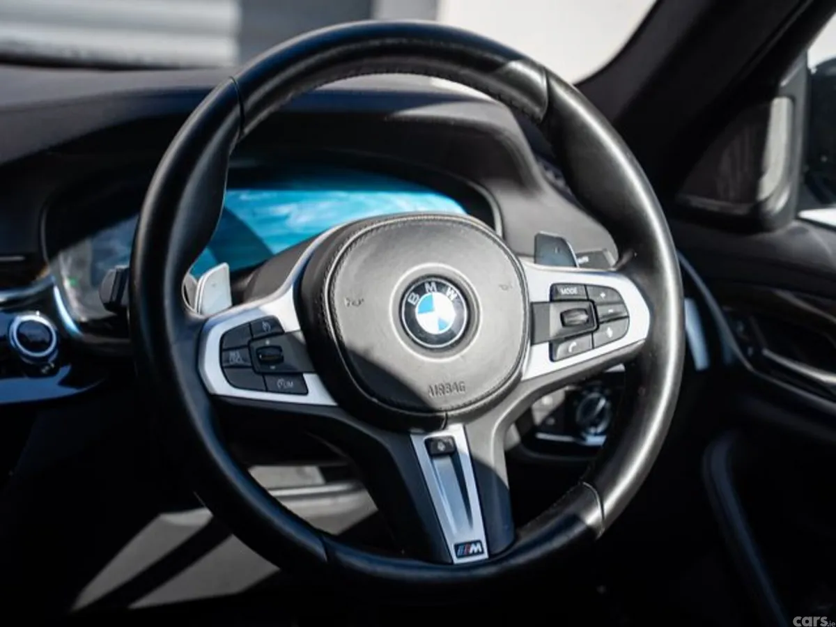 BMW 5-Series Saloon, Petrol Plug-in Hybrid, 2018, Grey