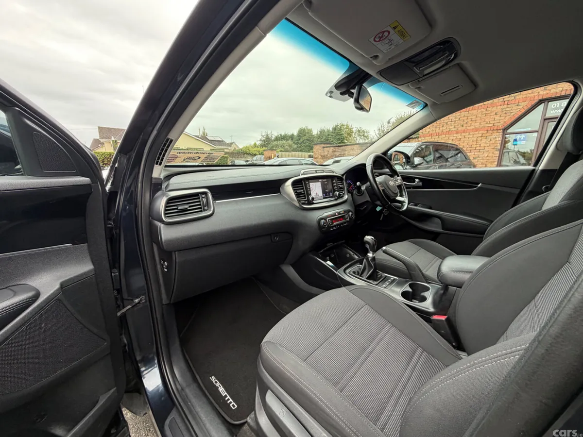 Kia Sorento SUV, Diesel, 2019, Blue