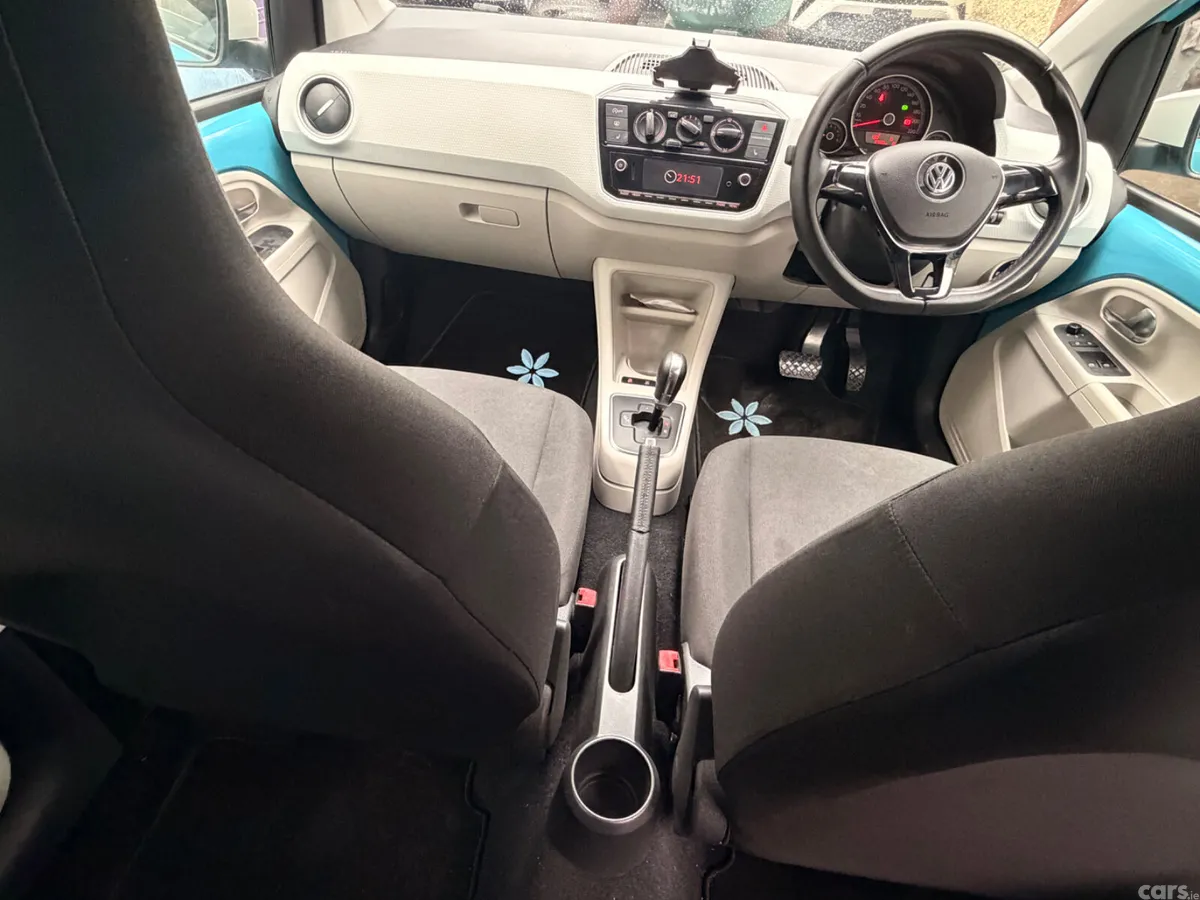 Volkswagen up! Hatchback, Petrol, 2017, Blue
