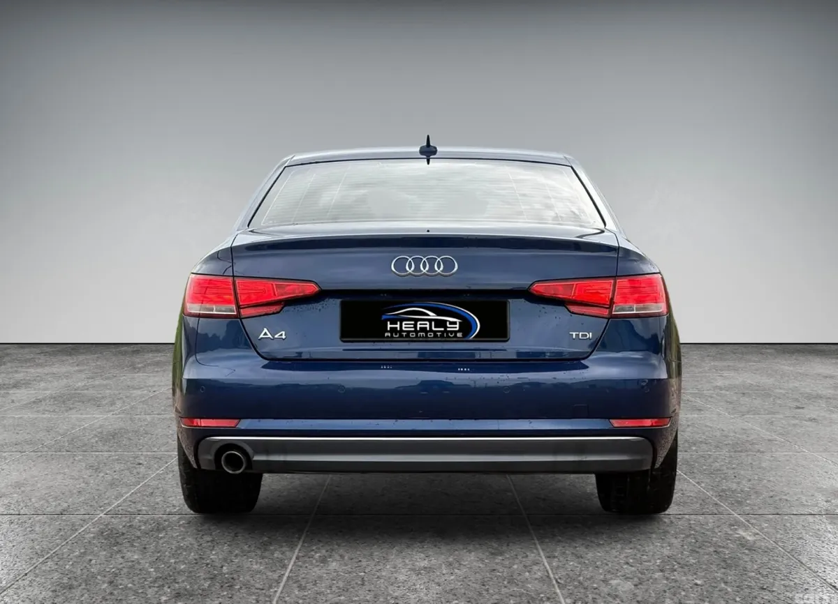 Audi A4 Saloon, Diesel, 2016, Blue