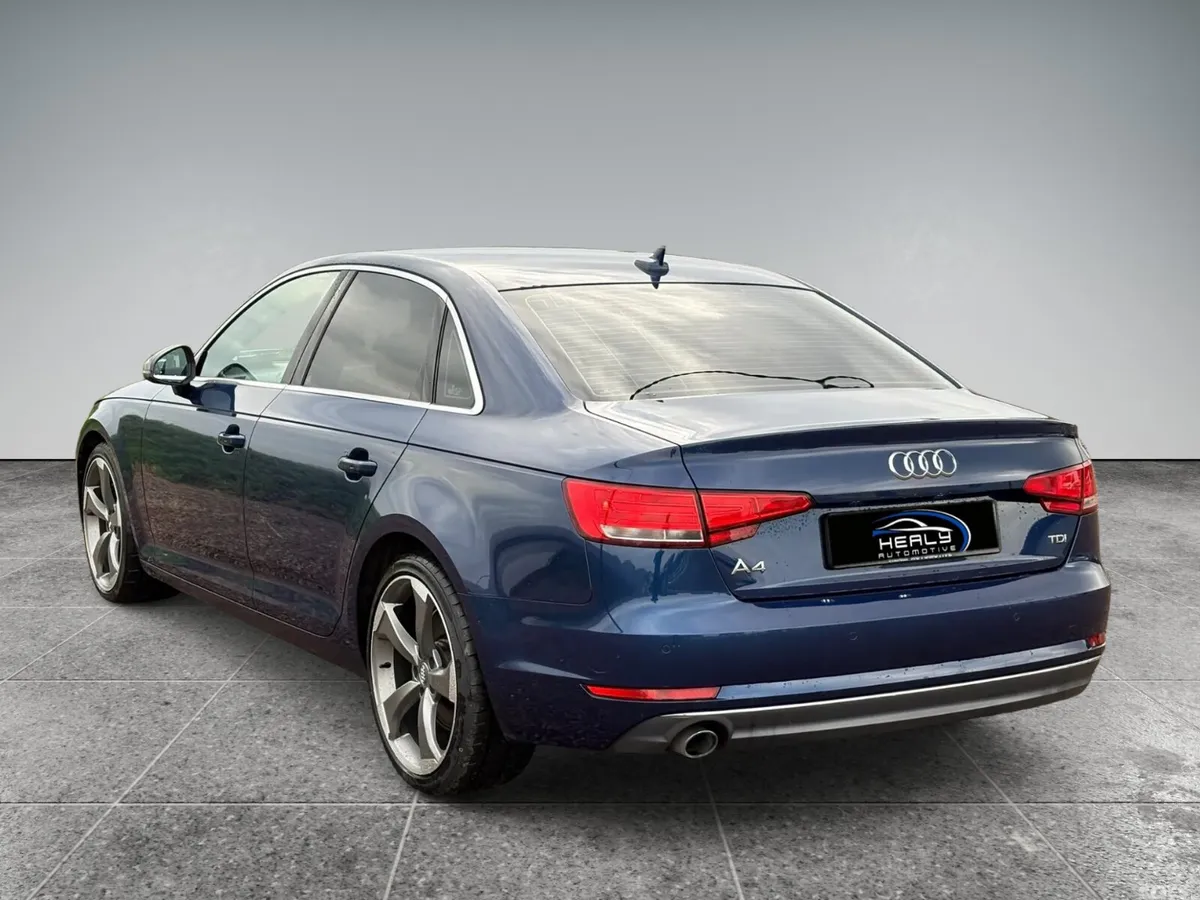 Audi A4 Saloon, Diesel, 2016, Blue