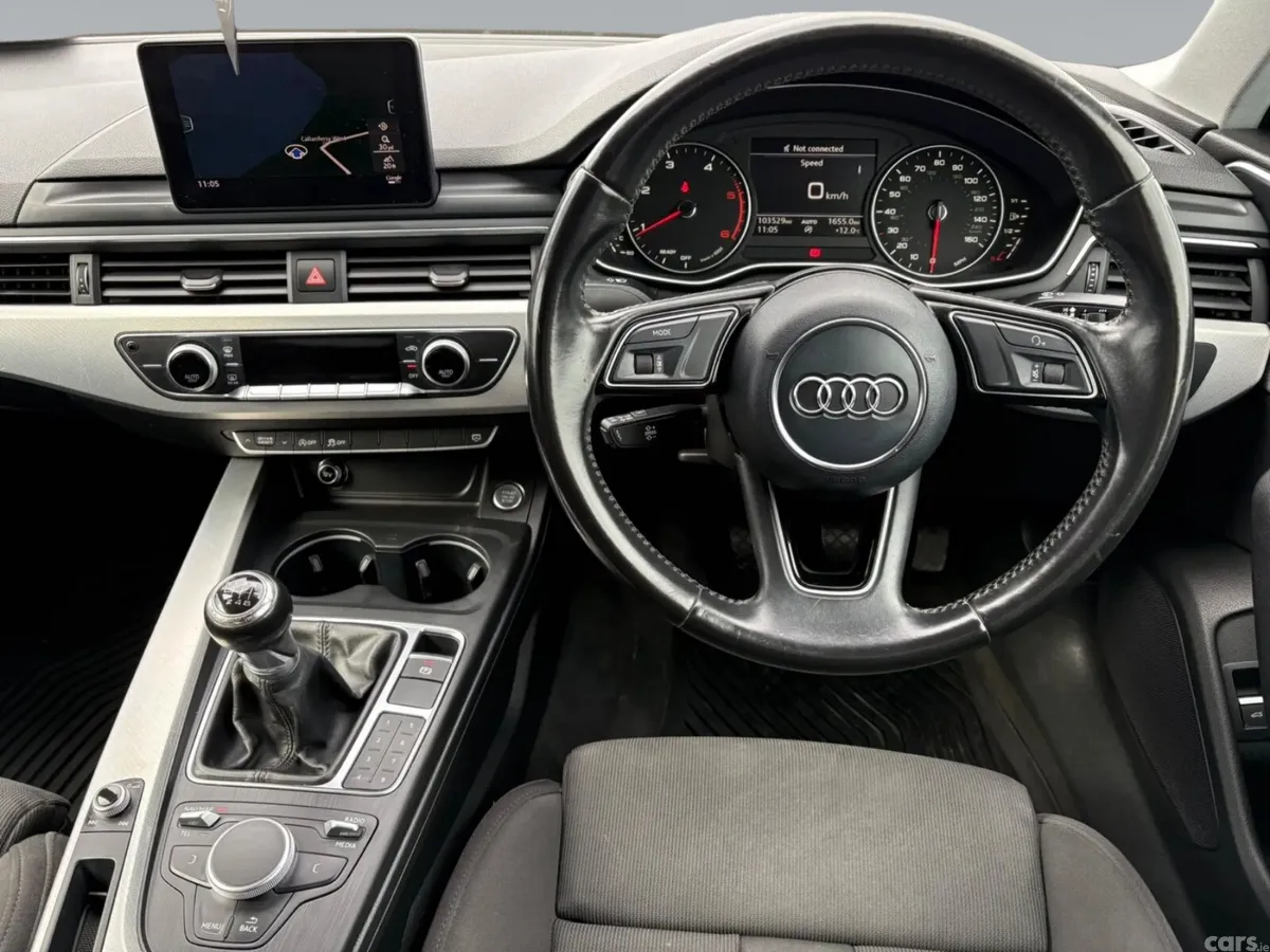 Audi A4 Saloon, Diesel, 2016, Blue