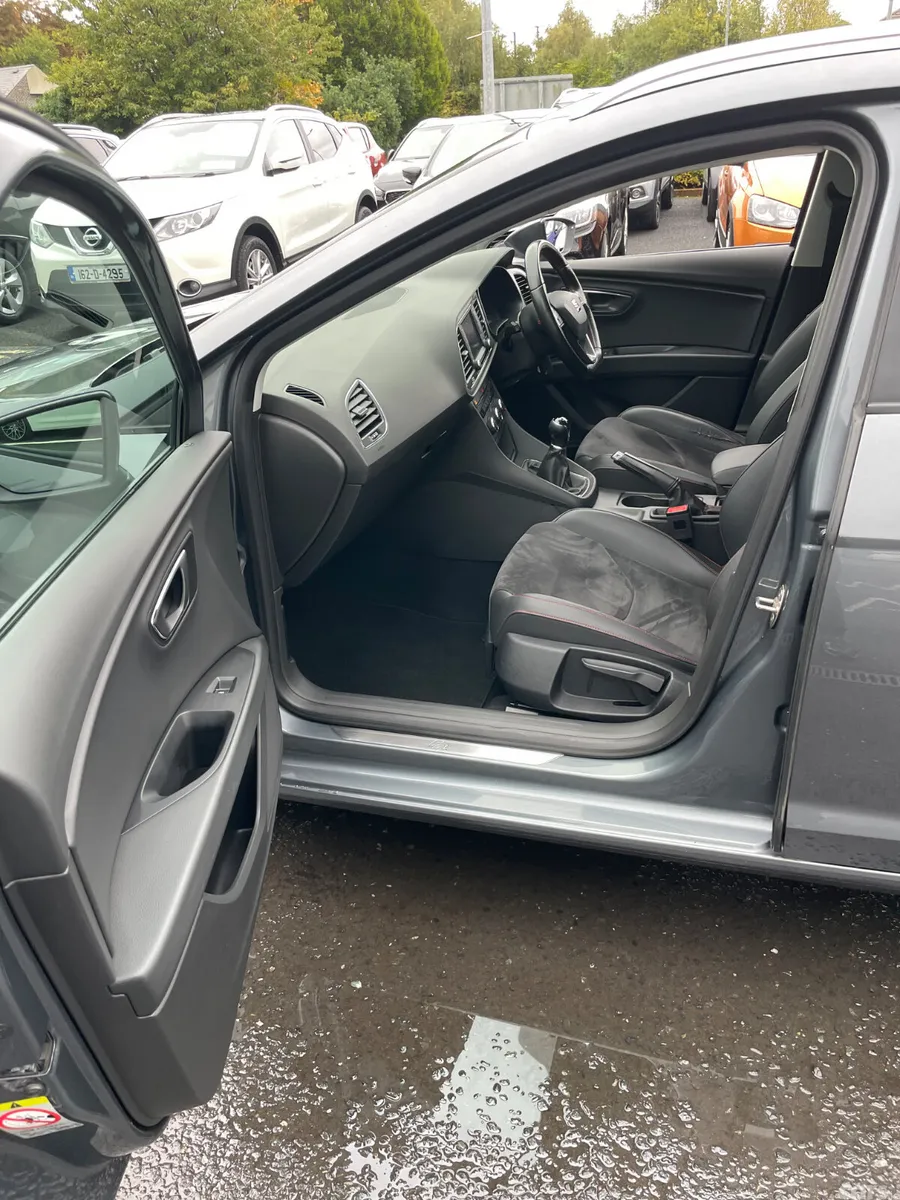 SEAT Leon Estate, Diesel, 2017, Grey