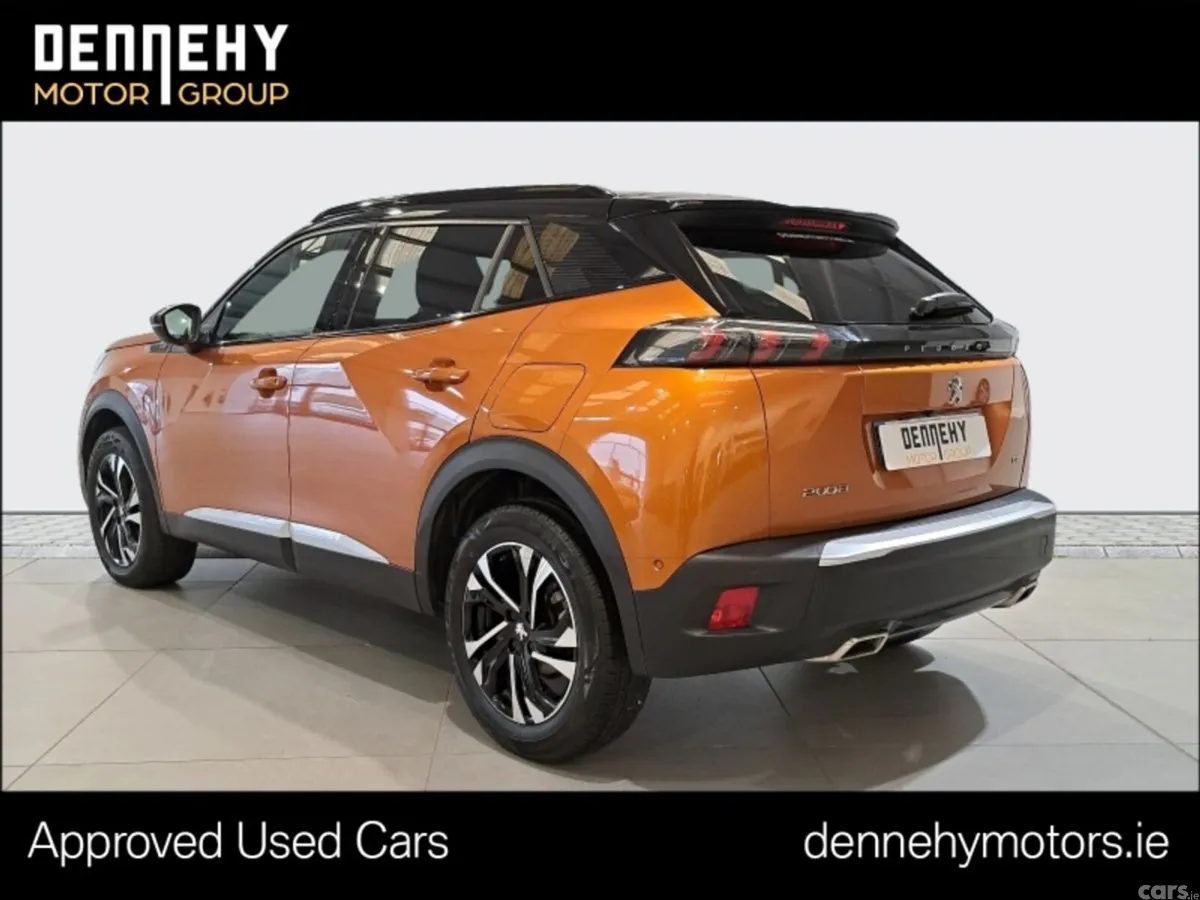 Peugeot 2008 MPV, Petrol, 2022, Orange
