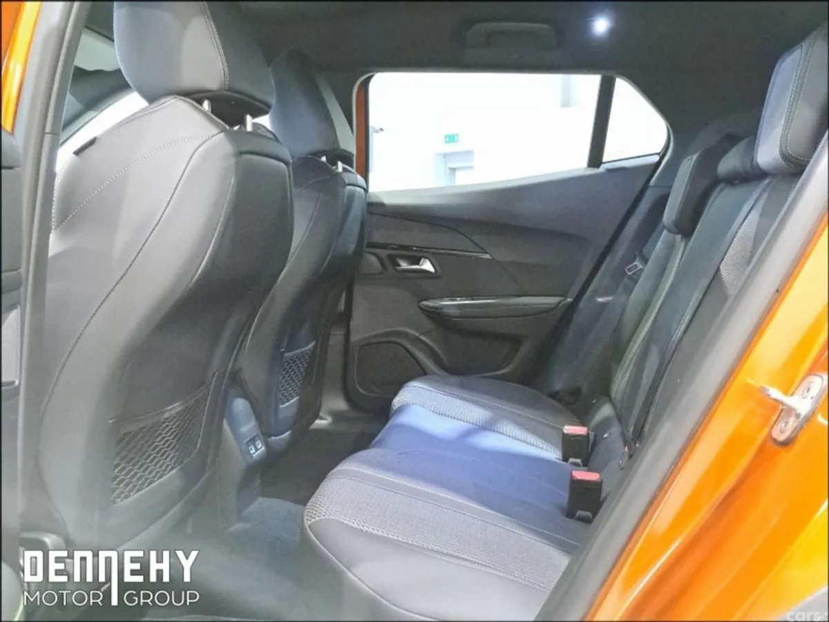 Peugeot 2008 MPV, Petrol, 2022, Orange