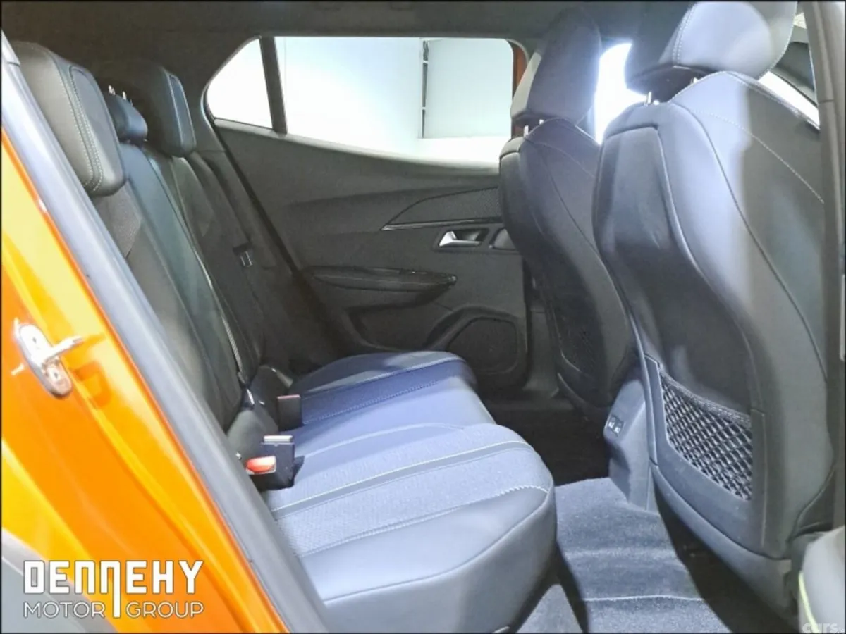 Peugeot 2008 MPV, Petrol, 2022, Orange