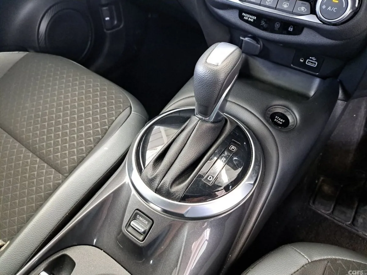 Nissan Juke SUV, Petrol, 2023, Red