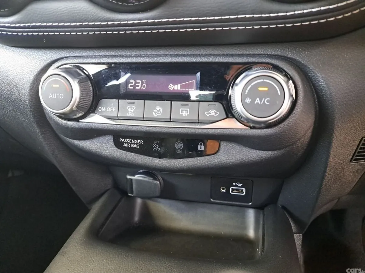 Nissan Juke SUV, Petrol, 2023, Red