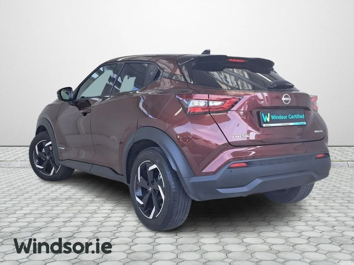 Nissan Juke SUV, Petrol, 2023, Red