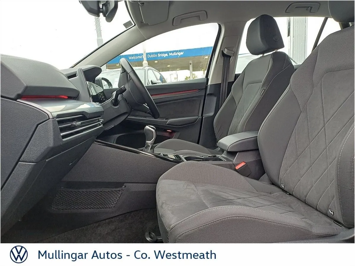 Volkswagen Golf Hatchback, Petrol, 2023, Black