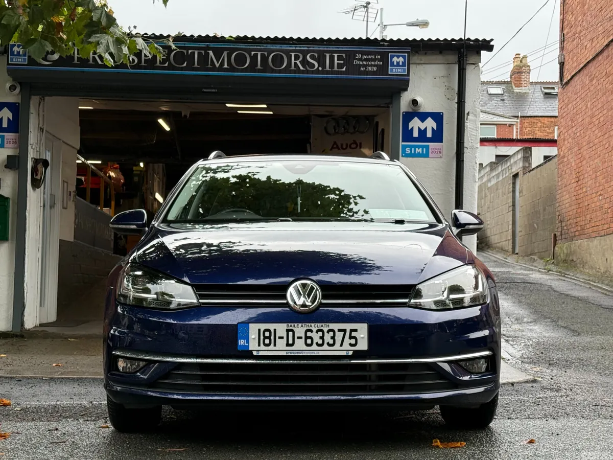 Volkswagen Golf Estate, Petrol, 2018, Blue