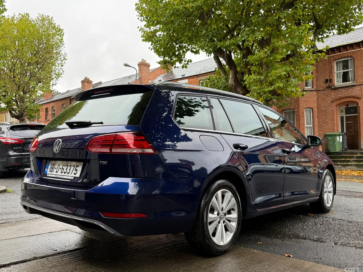 Volkswagen Golf Estate, Petrol, 2018, Blue