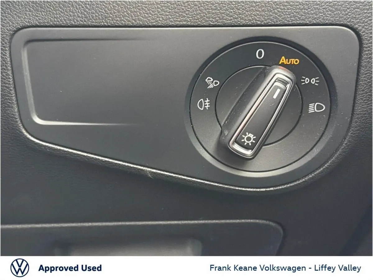 Volkswagen Tiguan SUV, Petrol Plug-in Hybrid, 2023, Black