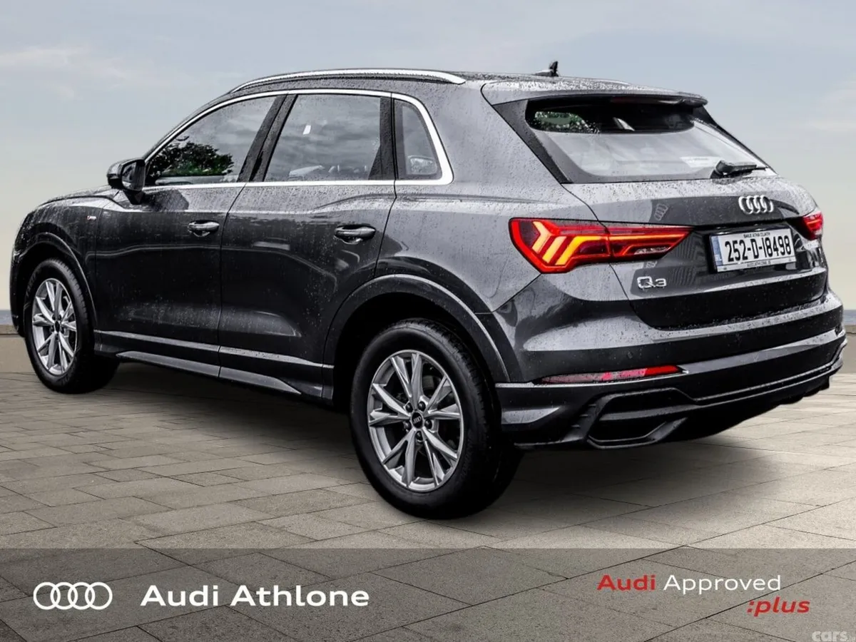 Audi Q3 MPV, Diesel, 2025, Grey