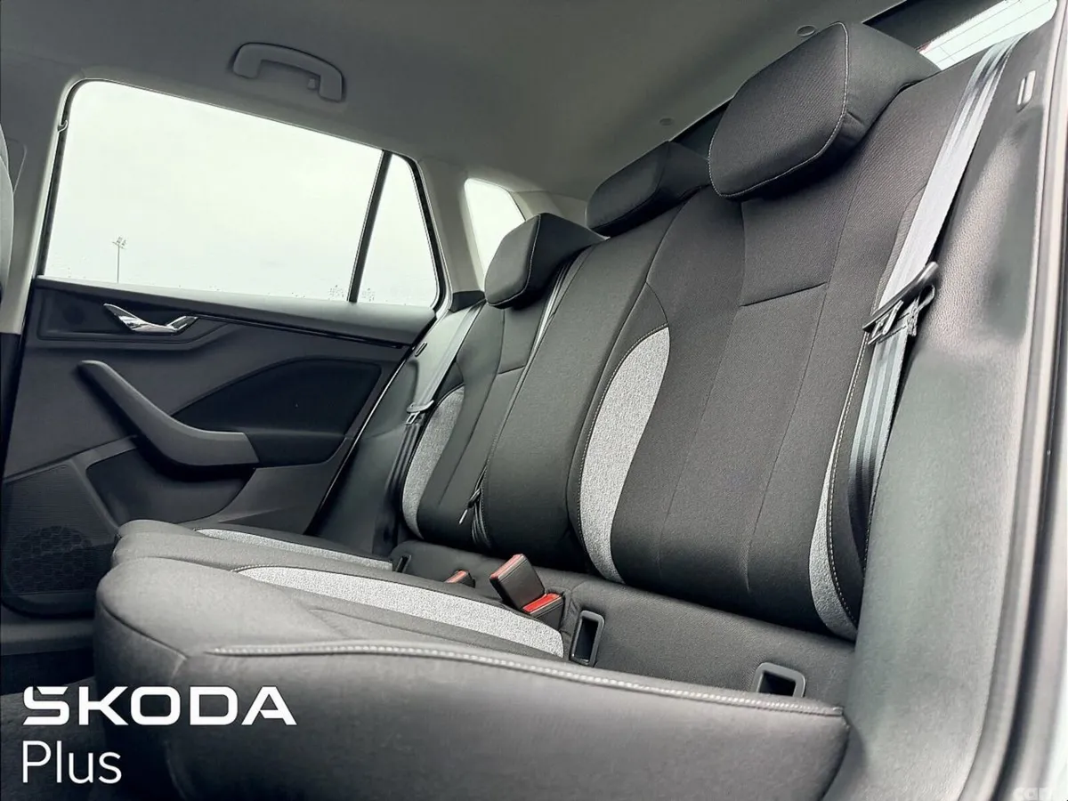 Skoda Kamiq SUV, Petrol, 2026, Grey