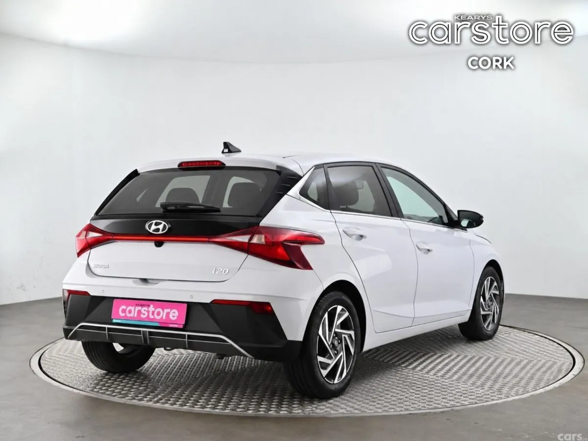 Hyundai i20 Hatchback, Petrol, 2024, Grey